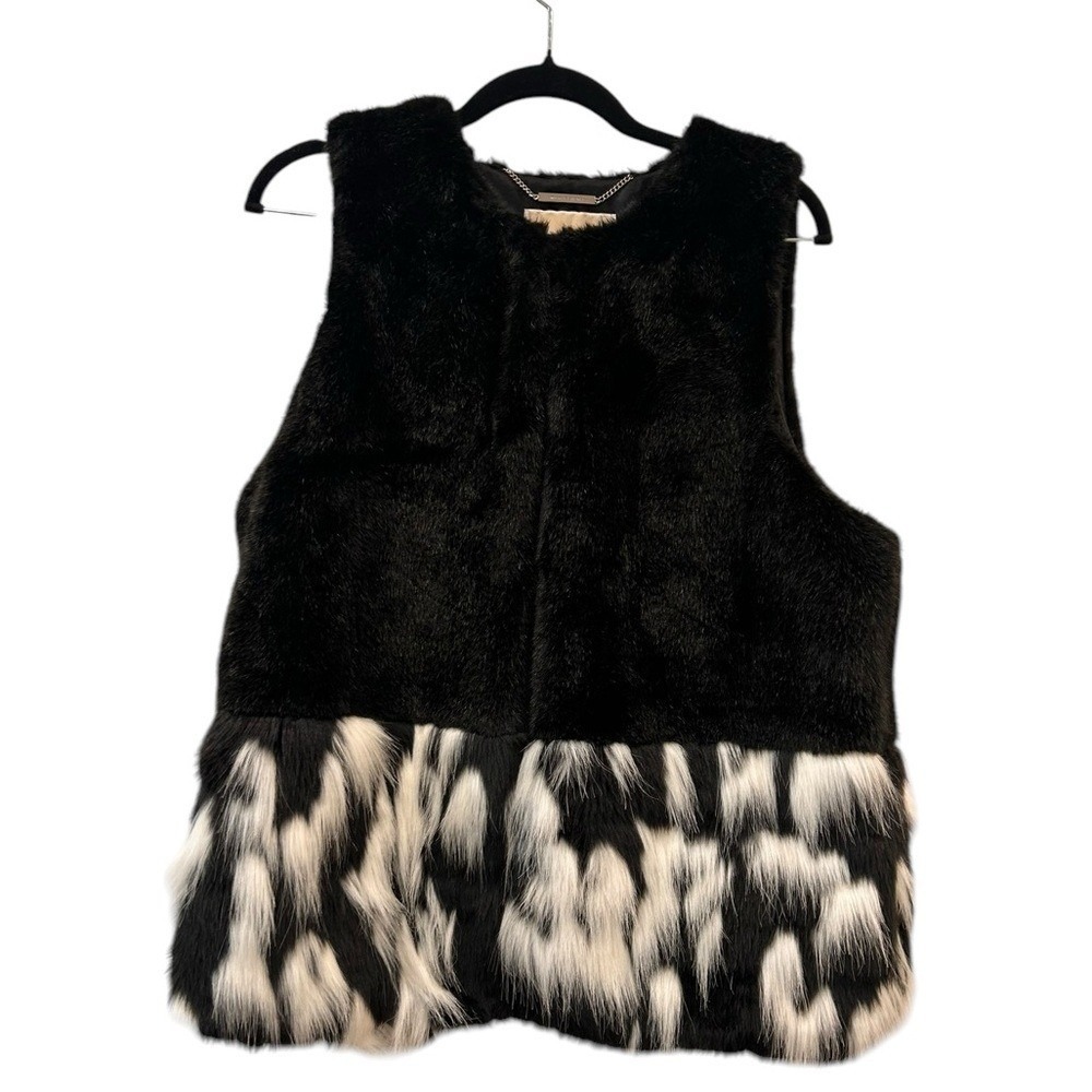 Michael Kors Faux Fur Vest Black White Cow Print Patchwork Chain‎ Detail Size M